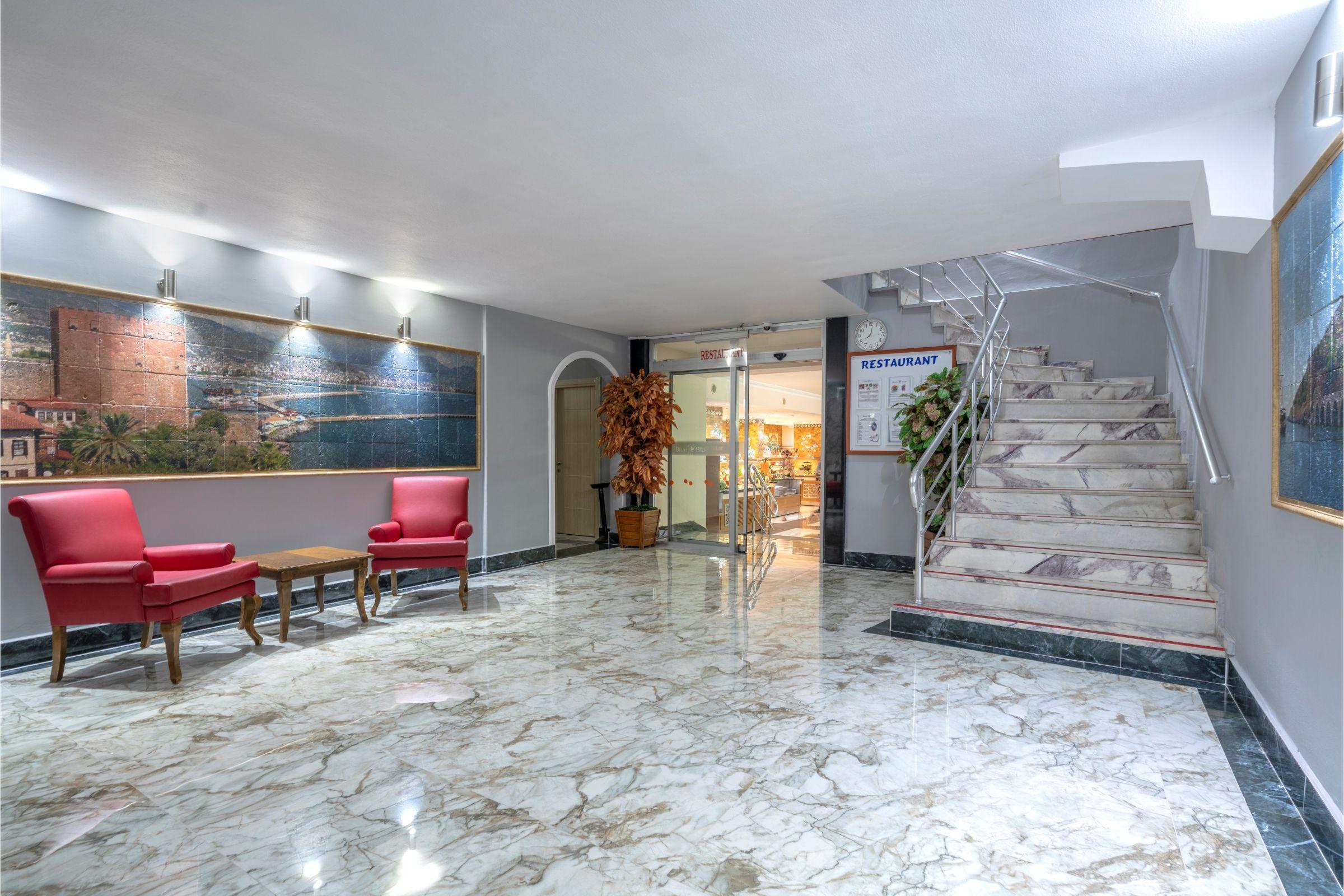 Blue Star Hotel 4*