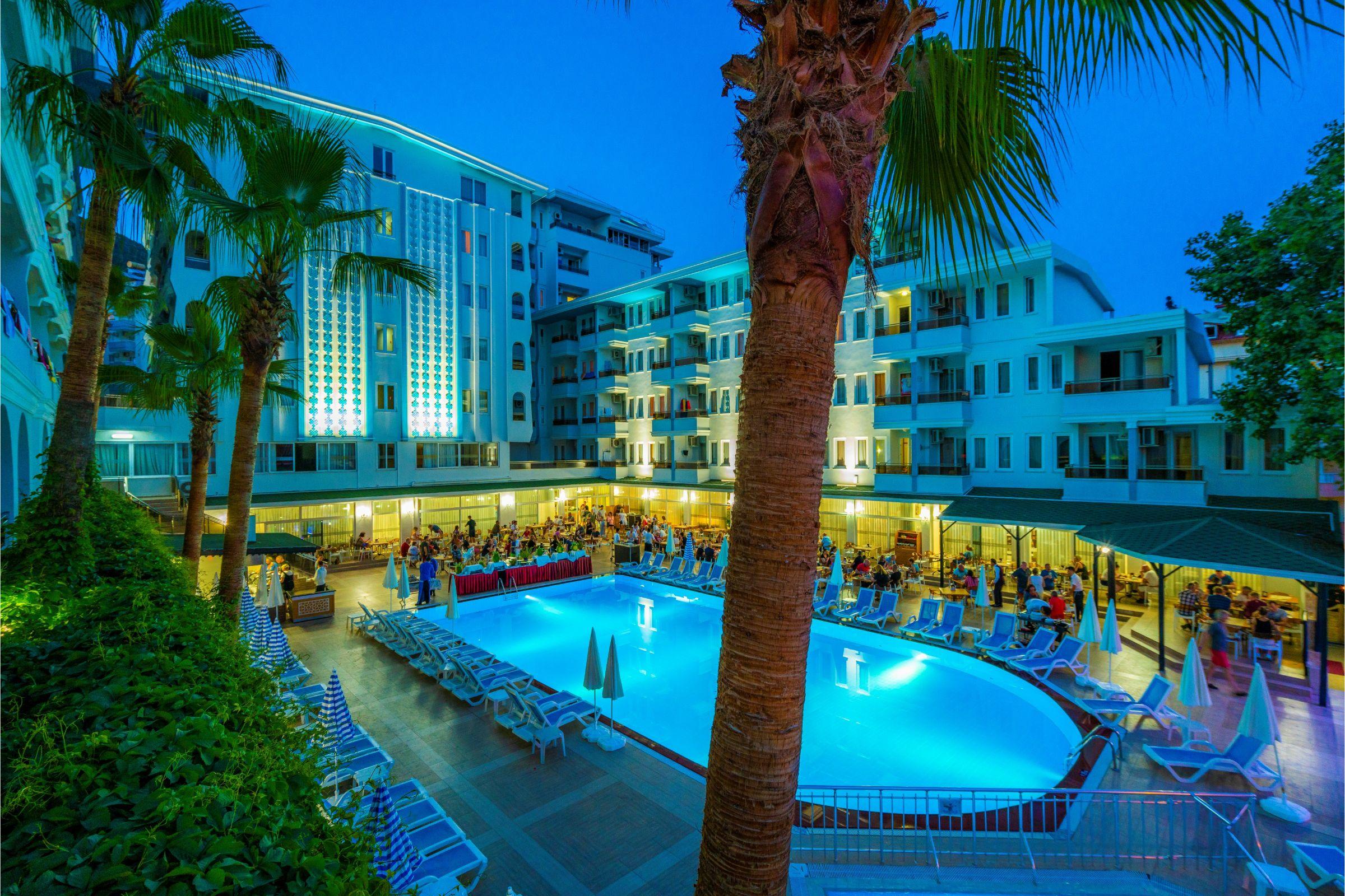 Hotel Blue Star 4*
